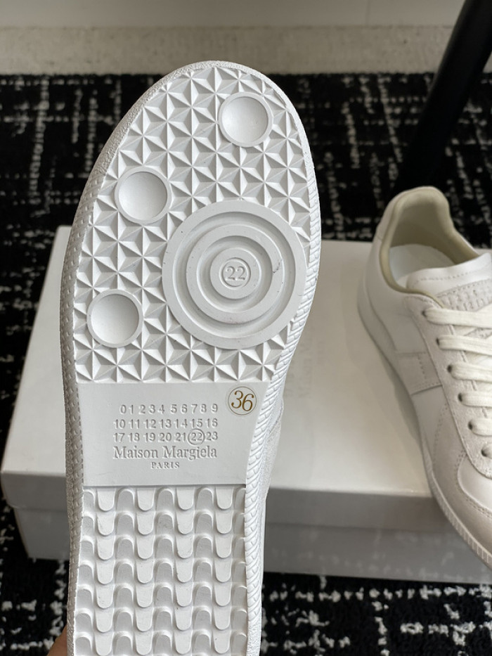 Ma*iso*n Mar*giela MAMA-051