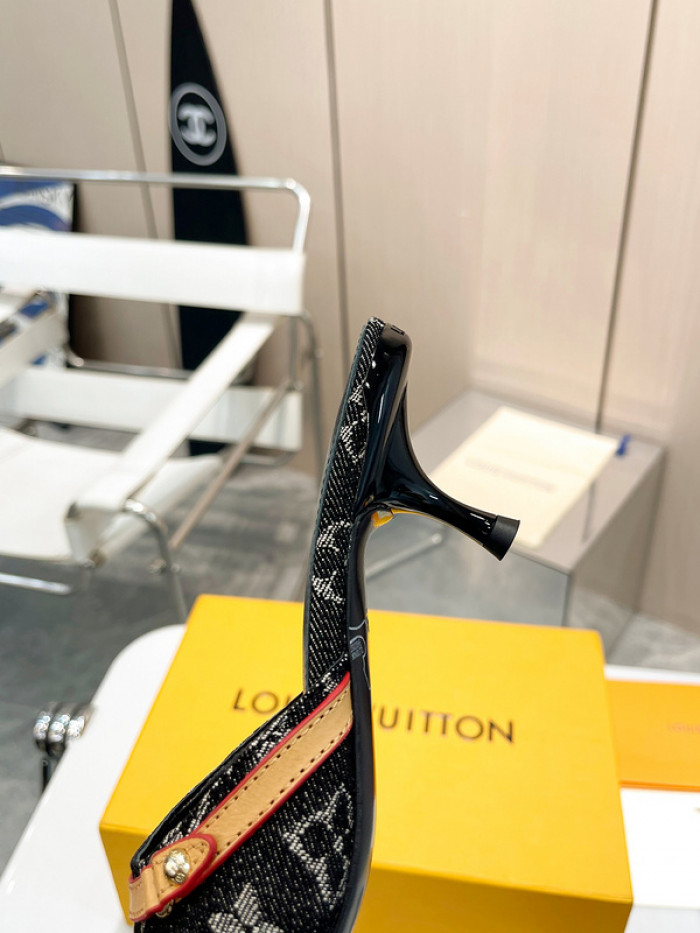 LO** VUI* HIGH-HEELED LHH-007