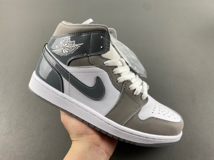 Air Jordan 1 Mid HF3216-100