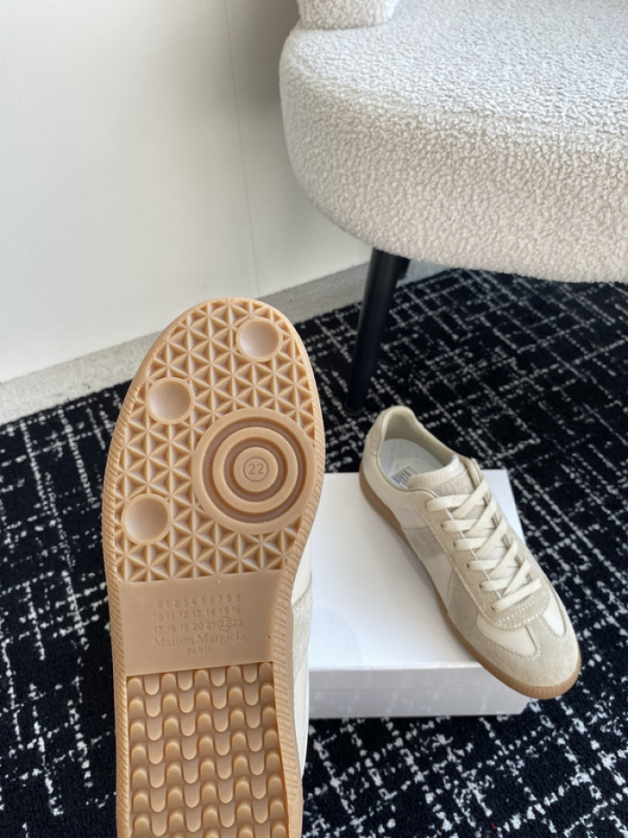 Ma*iso*n Mar*giela MAMA-044