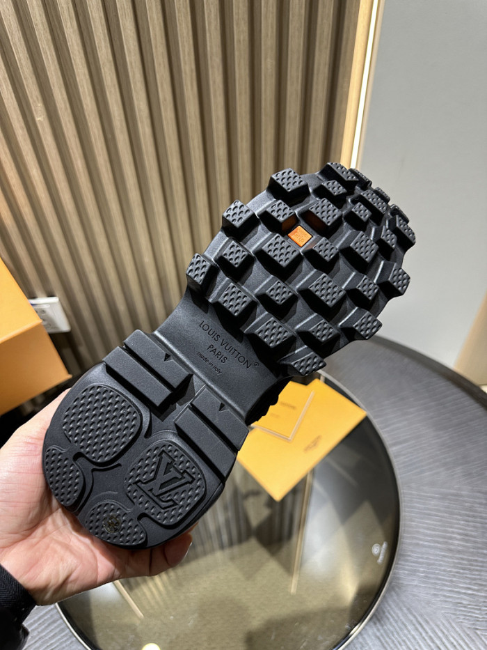 LVT SUMMIT LVTST-002