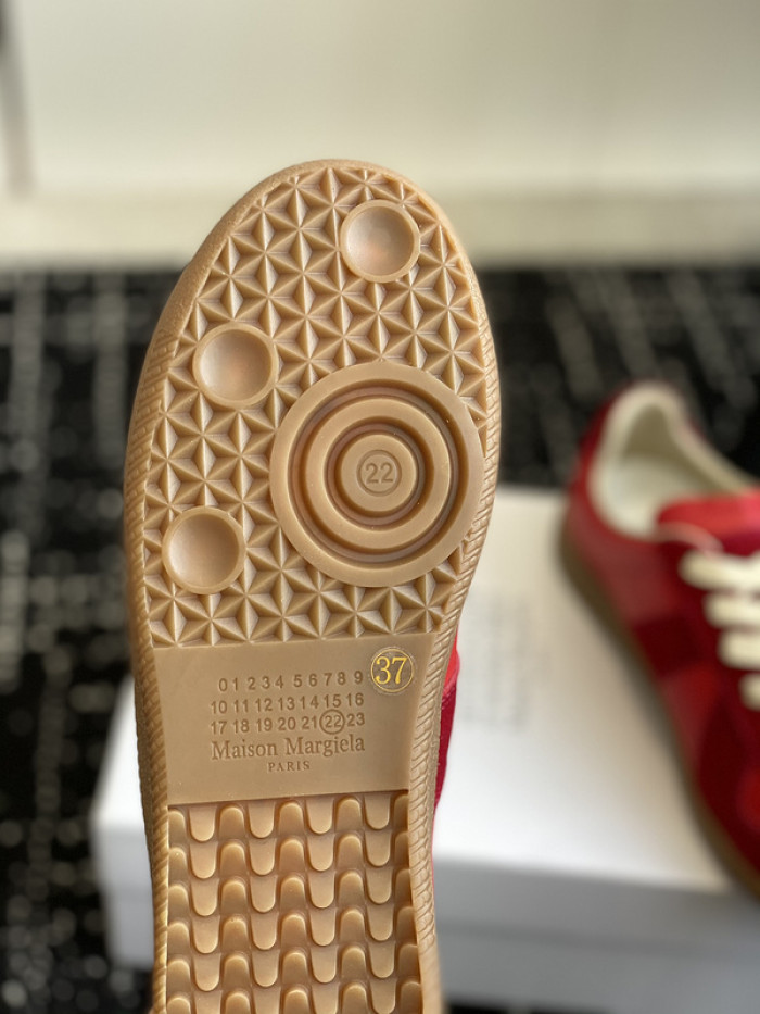 Ma*iso*n Mar*giela MAMA-057