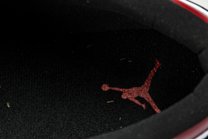 Air Jordan 1 Low 553558-116