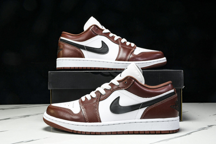 Jordan 1 Low SE “Dark Pony ” HF3148-102