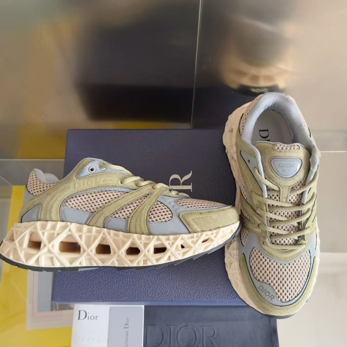 D10r x kaws b35 nxt drb35-004