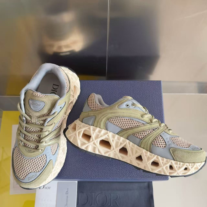 D10r x kaws b35 nxt drb35-004