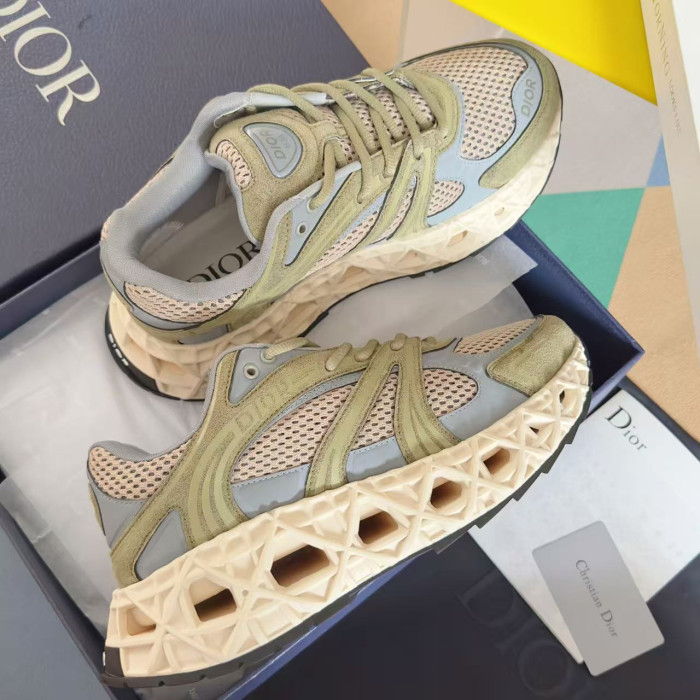 D10r x kaws b35 nxt drb35-004