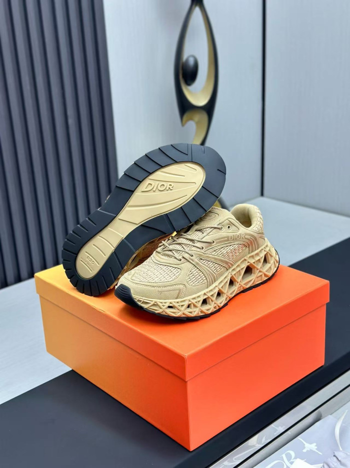 D10r x kaws b35 nxt drb35-007