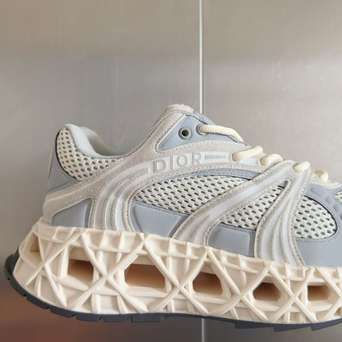 D10r x kaws b35 nxt drb35-002