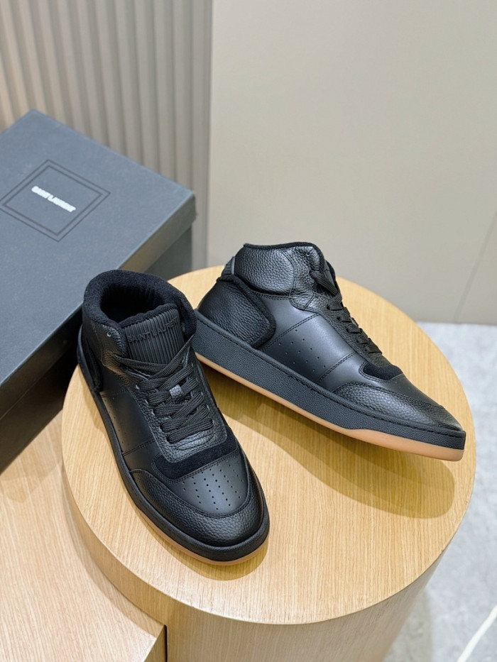 Y51​ sneakers Y51s-001