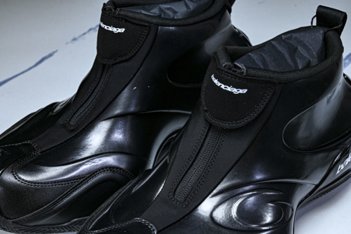 B*ALE*NGA BOOT BSB-044