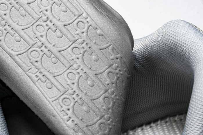 DR B30 SNEAKER DRB-074