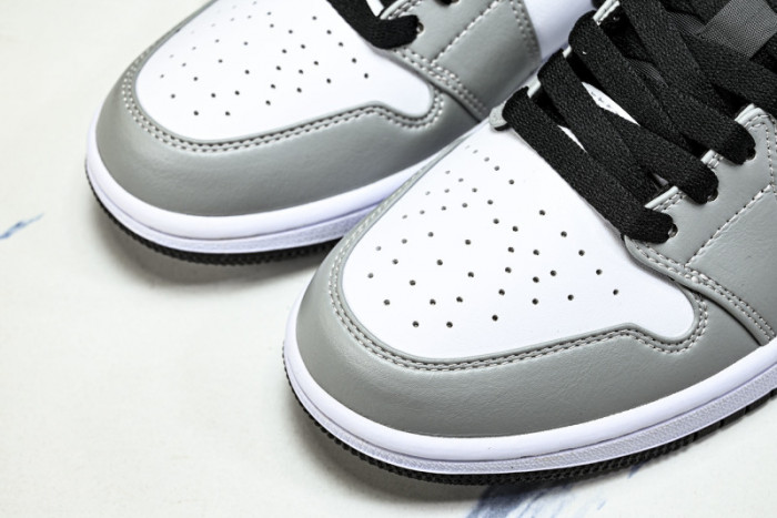 Air Jordan 1 Low Light Smoke Grey 553558-030