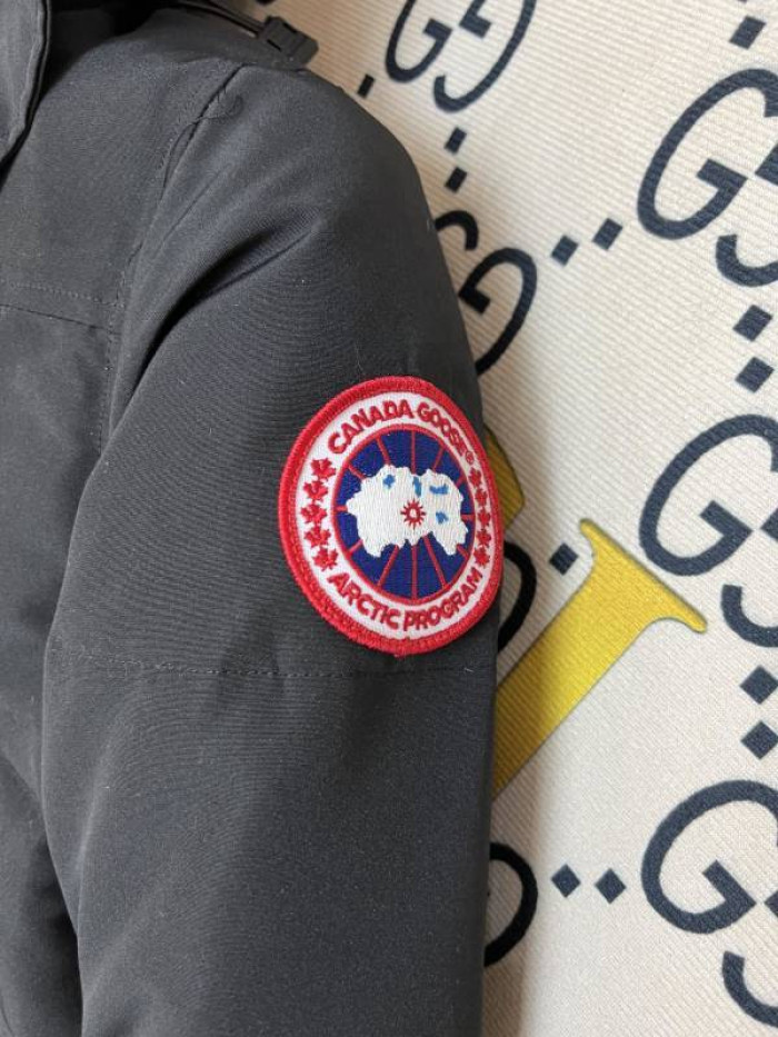 Can*a G00se clothes cgc-007