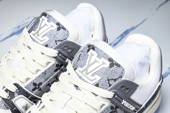 LVT SNEAKERS LVSRS-0106