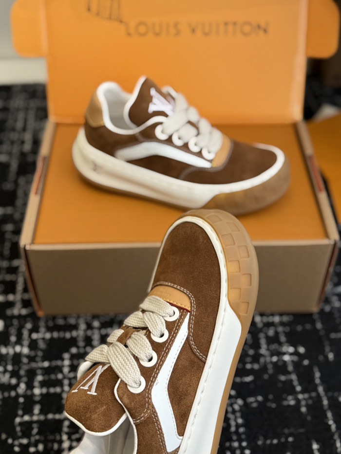 L*VT TILTED LVTTD-008