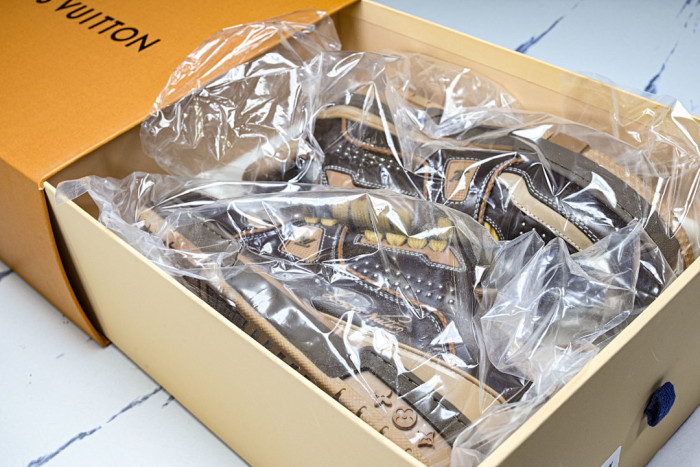 LVT SNEAKERS LVSRS-0095