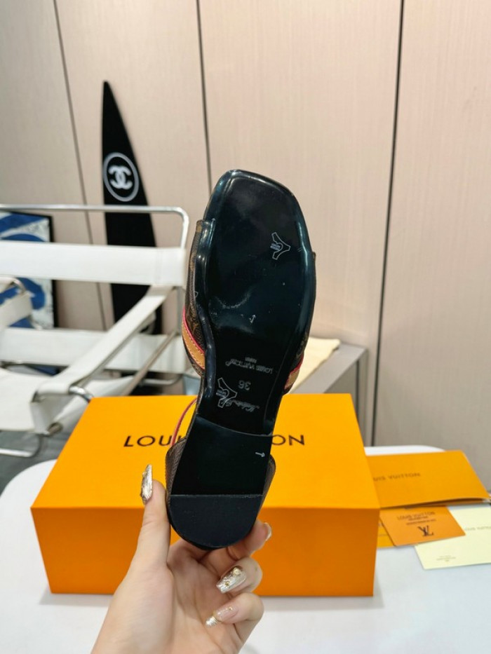 LO** VUI* HIGH-HEELED LHH-006