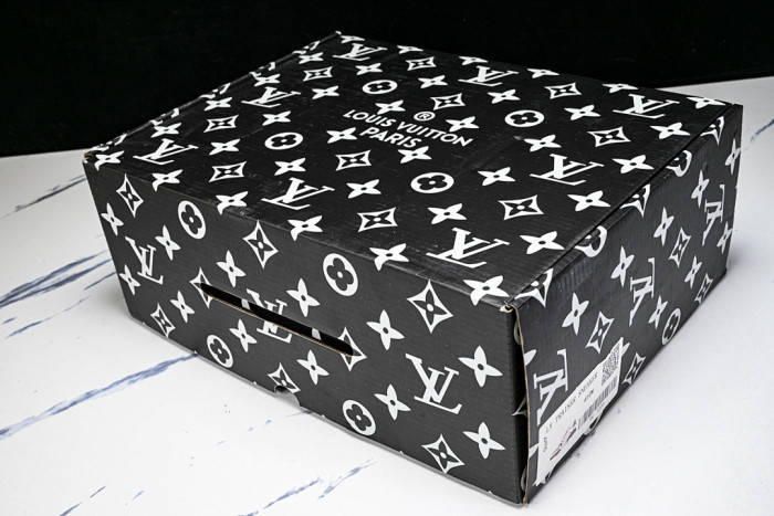 LVT SNEAKERS LVSRS-0093