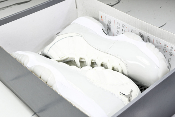 Air Jordan 11 "Grand Finale" AR0715-110