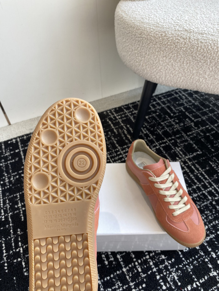 Ma*iso*n Mar*giela MAMA-043