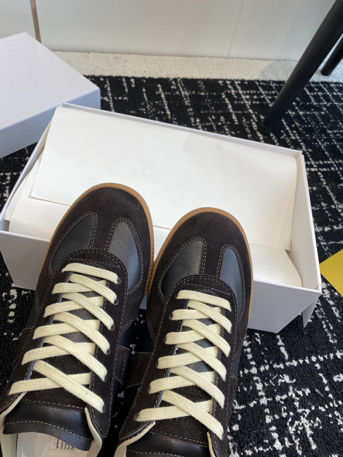 Ma*iso*n Mar*giela MAMA-007