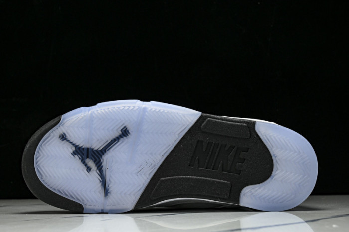 Air Jordan 5 OG "White Metallic" HQ7978-103