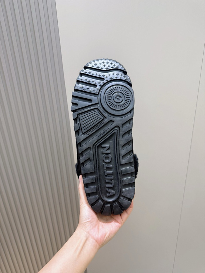 L*VT TRAINER MAXI LVSMS-002