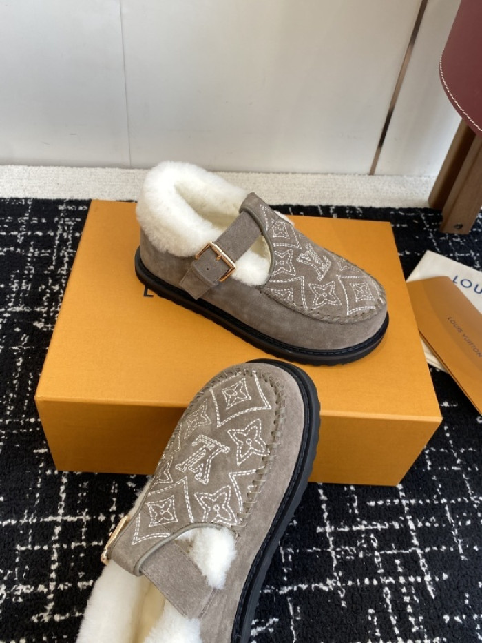 L**V**T* BOOTS LVTBS-046