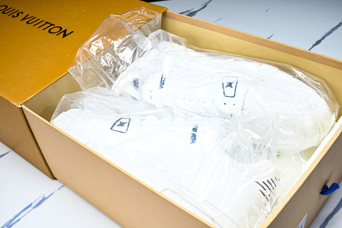 LVT SNEAKERS LVSRS-0113