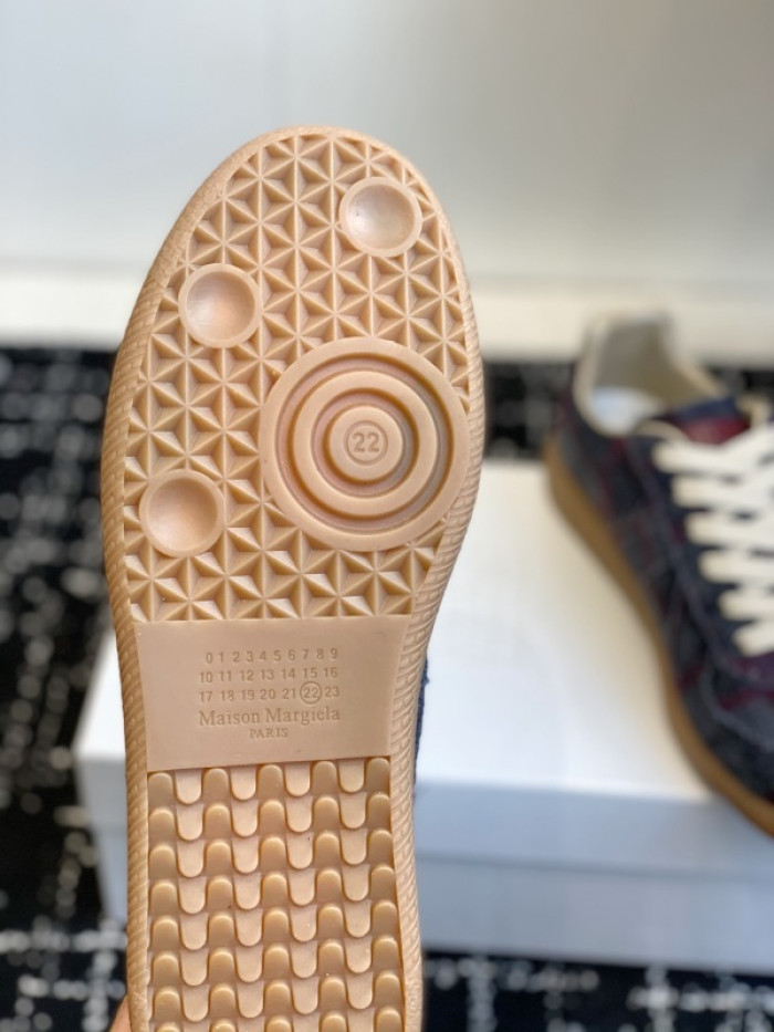 Ma*iso*n Mar*giela MAMA-0123