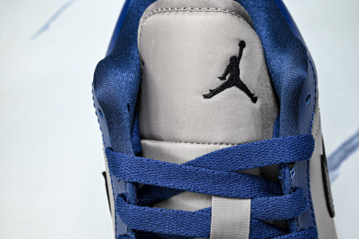 Air Jordan 1 Low DC0774-402