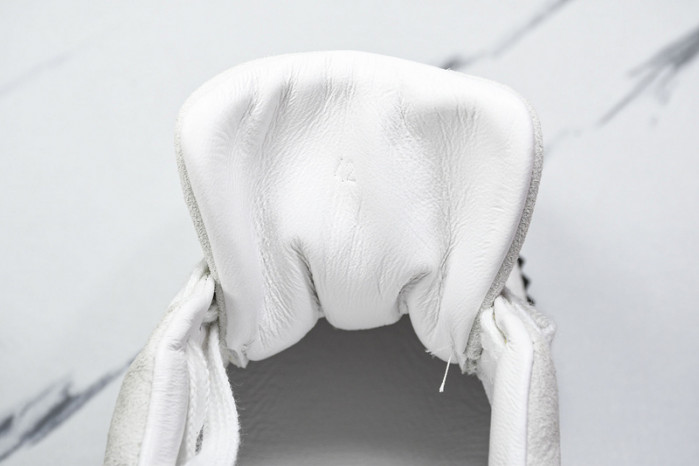 H*ER*MES SNEAKER HMESS-010