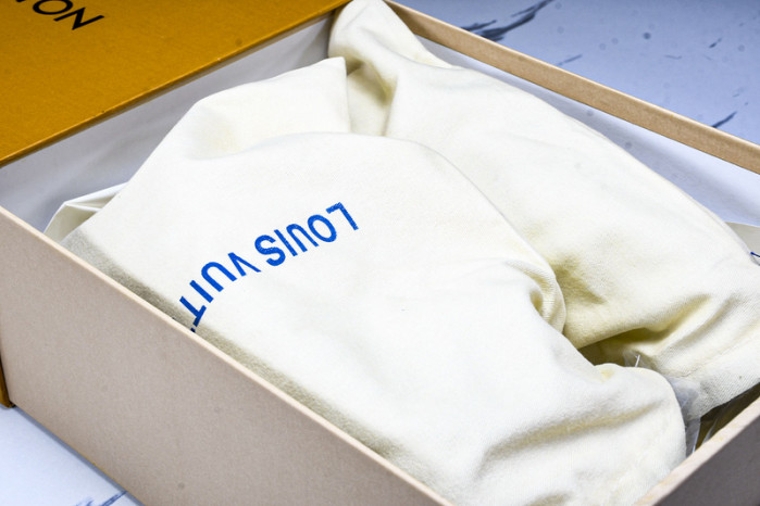 LVT SNEAKERS LVSRS-0060