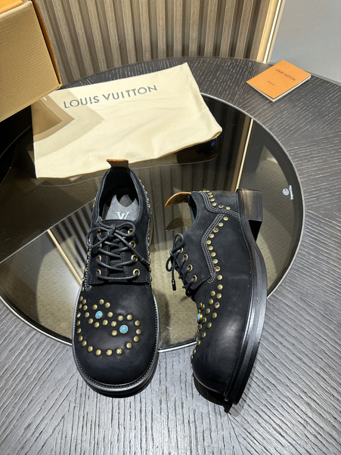 L**V**T* BOOTS LVTBS-058