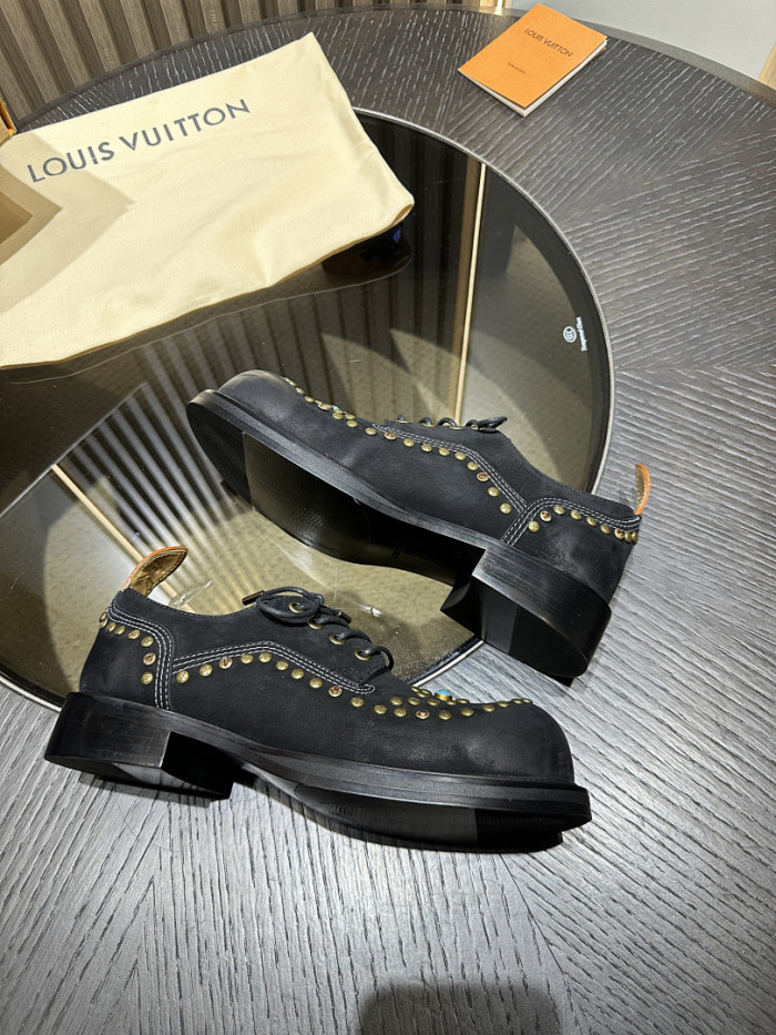 L**V**T* BOOTS LVTBS-058