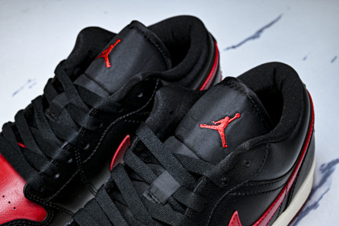 Air Jordan 1 Low DC0774-061