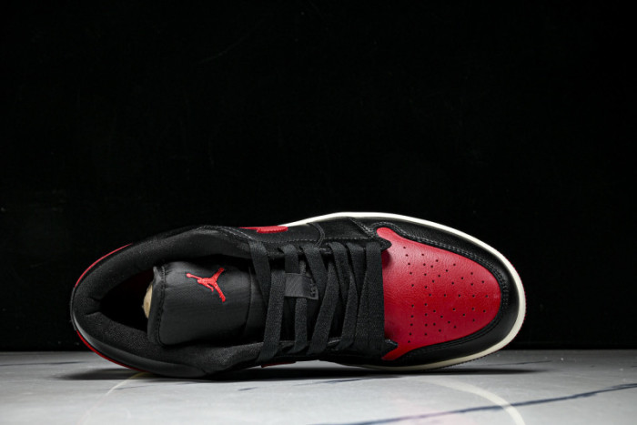 Air Jordan 1 Low DC0774-061