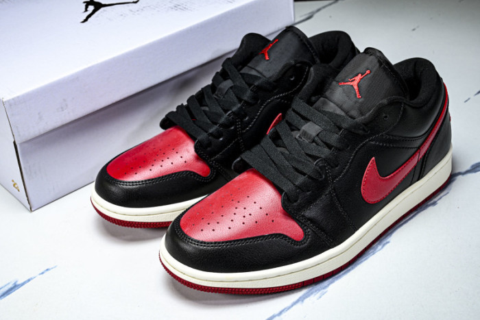 Air Jordan 1 Low DC0774-061