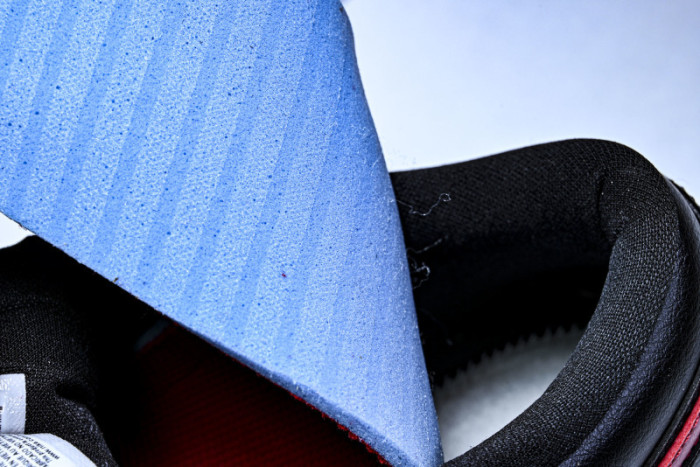 Air Jordan 1 Low DC0774-061