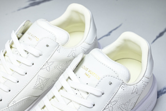 LOU VUIT RUN AWAY LVRA-011