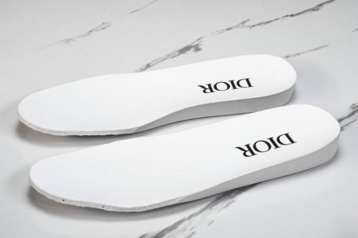 DR HOMME KAWS HIP-TOP DRHT-031