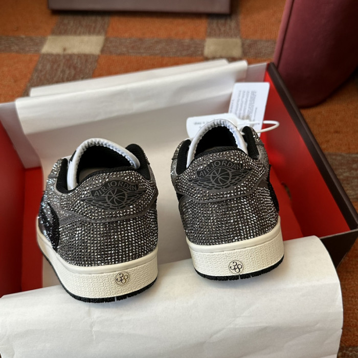 AIR JORDAN DRILL SNEAKERS AJDS-038