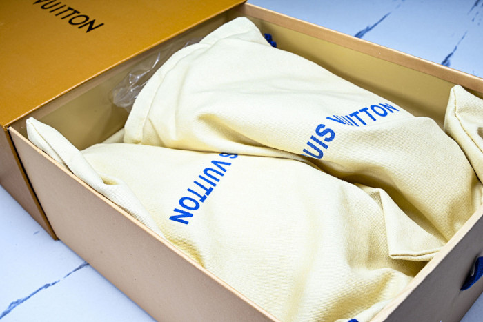 LVT SNEAKERS LVSRS-0105