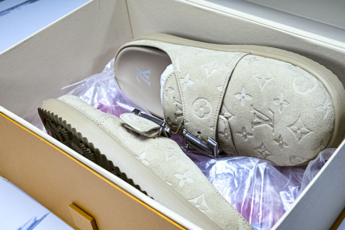 L*VT SANDALS LVLSS-0132