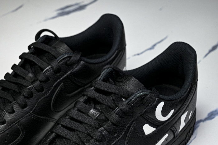 CDG x Nike Air Force 1