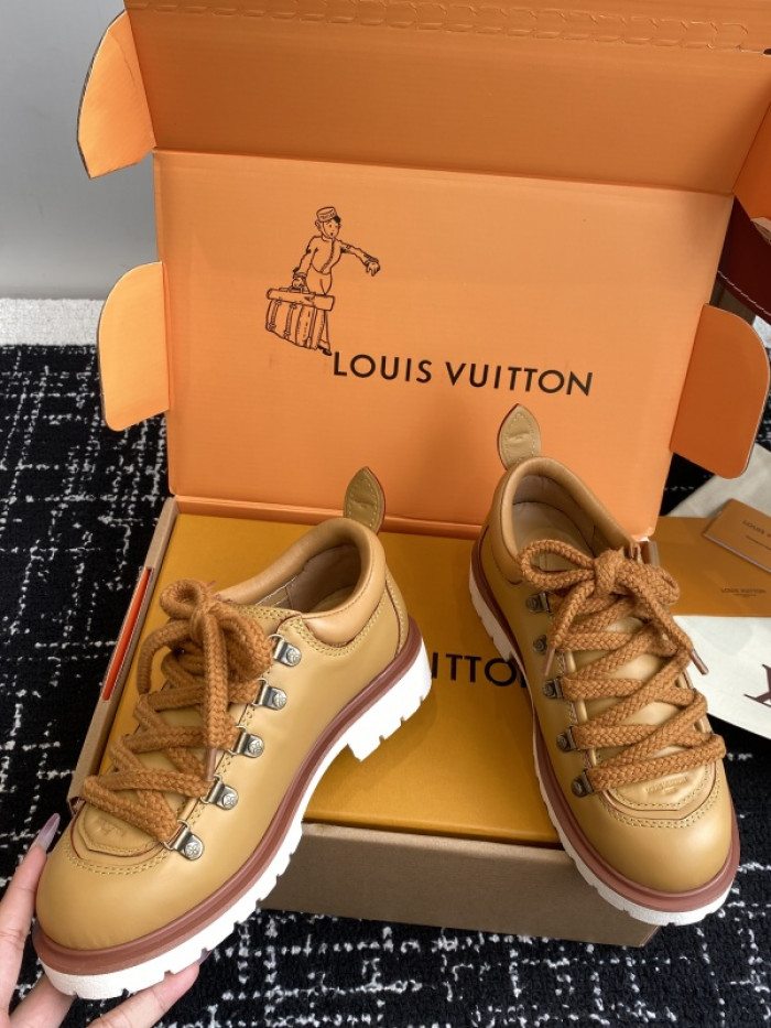 L*VT PLATFORM LOAFERS LPLS-006