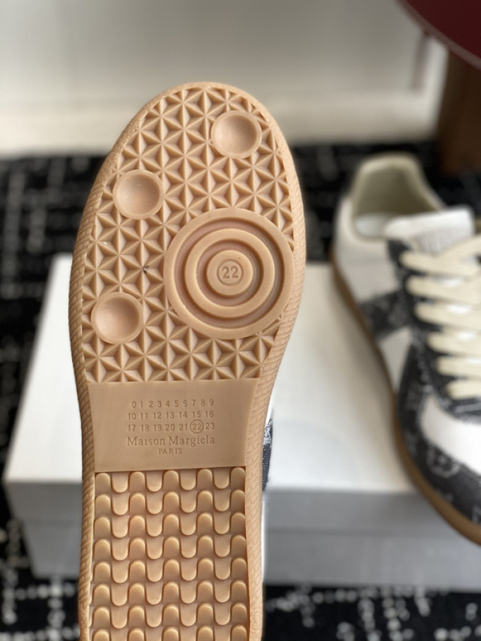 Ma*iso*n Mar*giela MAMA-067