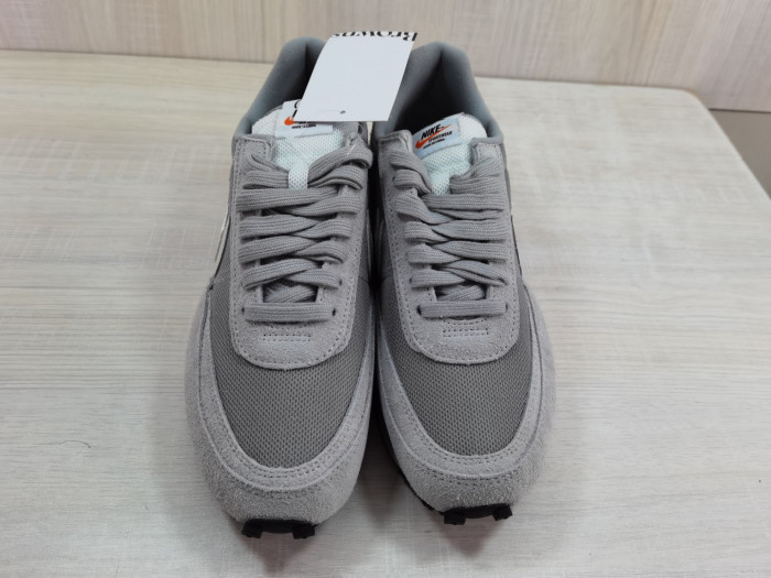 Sacai X VaporWaffle DH2584-001