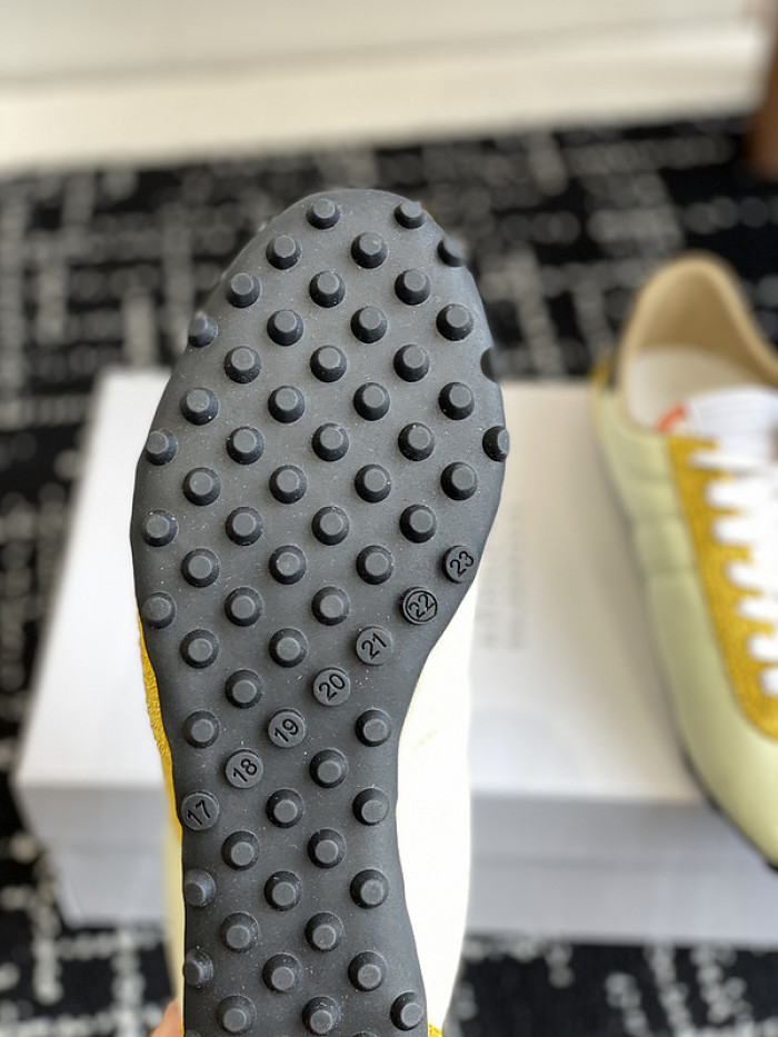 Ma*iso*n Mar*giela MAMA-027